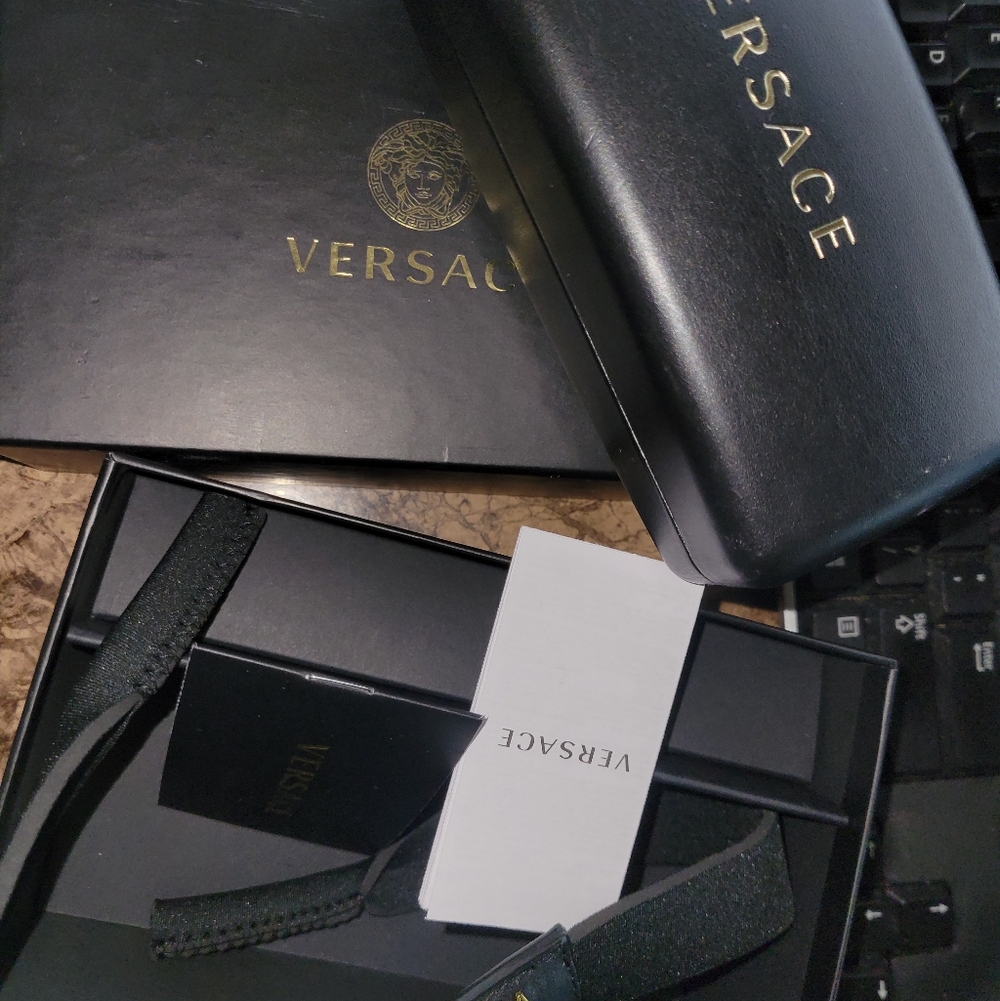 VERSACE VE2232 143887 Black Dark Grey 61 mm Women's Sunglasses - Picture 6 of 6